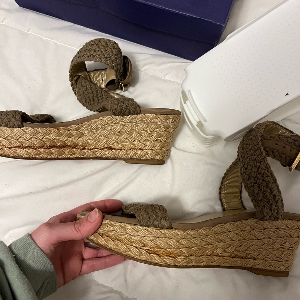 Stuart Weitzman Alexlo Swamp Crochet Espadrille Wedge Sandals - Picture 5 of 11